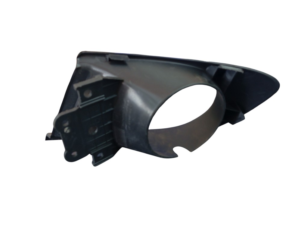 Moldura Do Farol Milha L/d Gm Onix Prisma 13/19 3