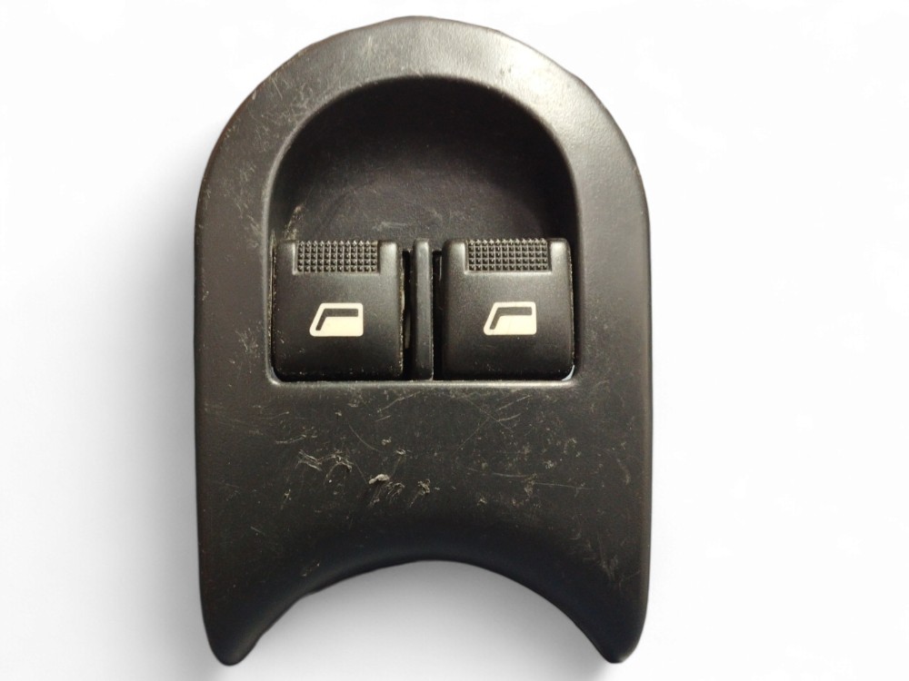 MOLDURA BOTAO VIDRO ELETRICO TRASEIRO L/E CITROEN C3 2003-12 2
