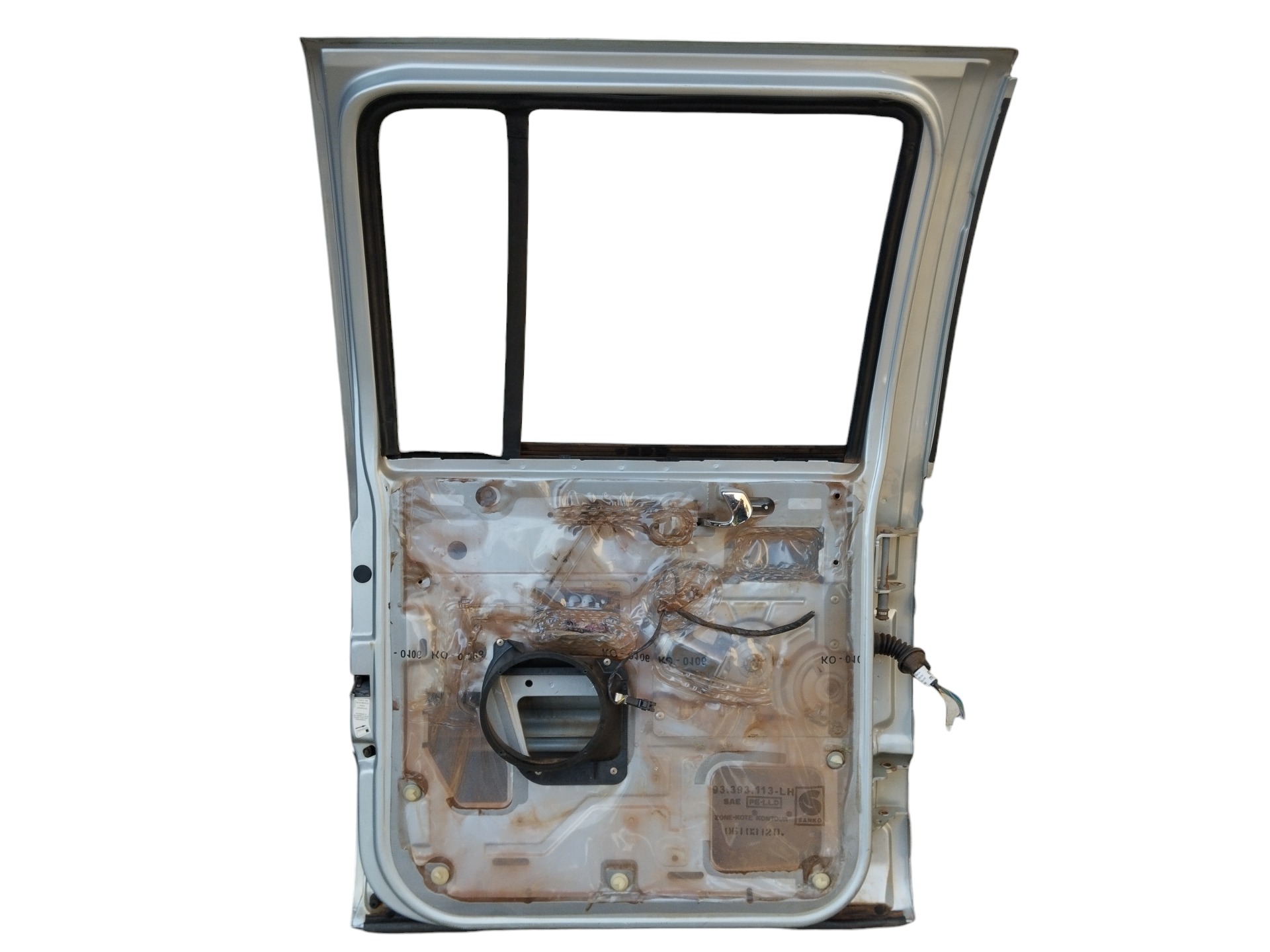 Porta Traseira L/e Chevrolet S10 1995 A 2012 C/detalhe 2