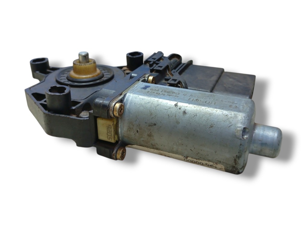 MOTOR MÁQUINA DE VIDRO ELÉTRICO TRASEIRO DIREITO VW JETTA 3