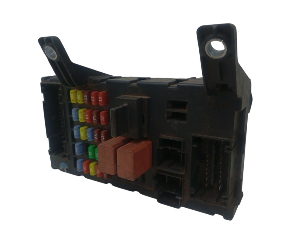 Modulo central caixa fusivel Fiat Idea 2011/16 4