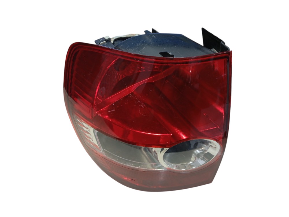 LANTERNA TRASEIRA L/E VW FOX 04/10 4