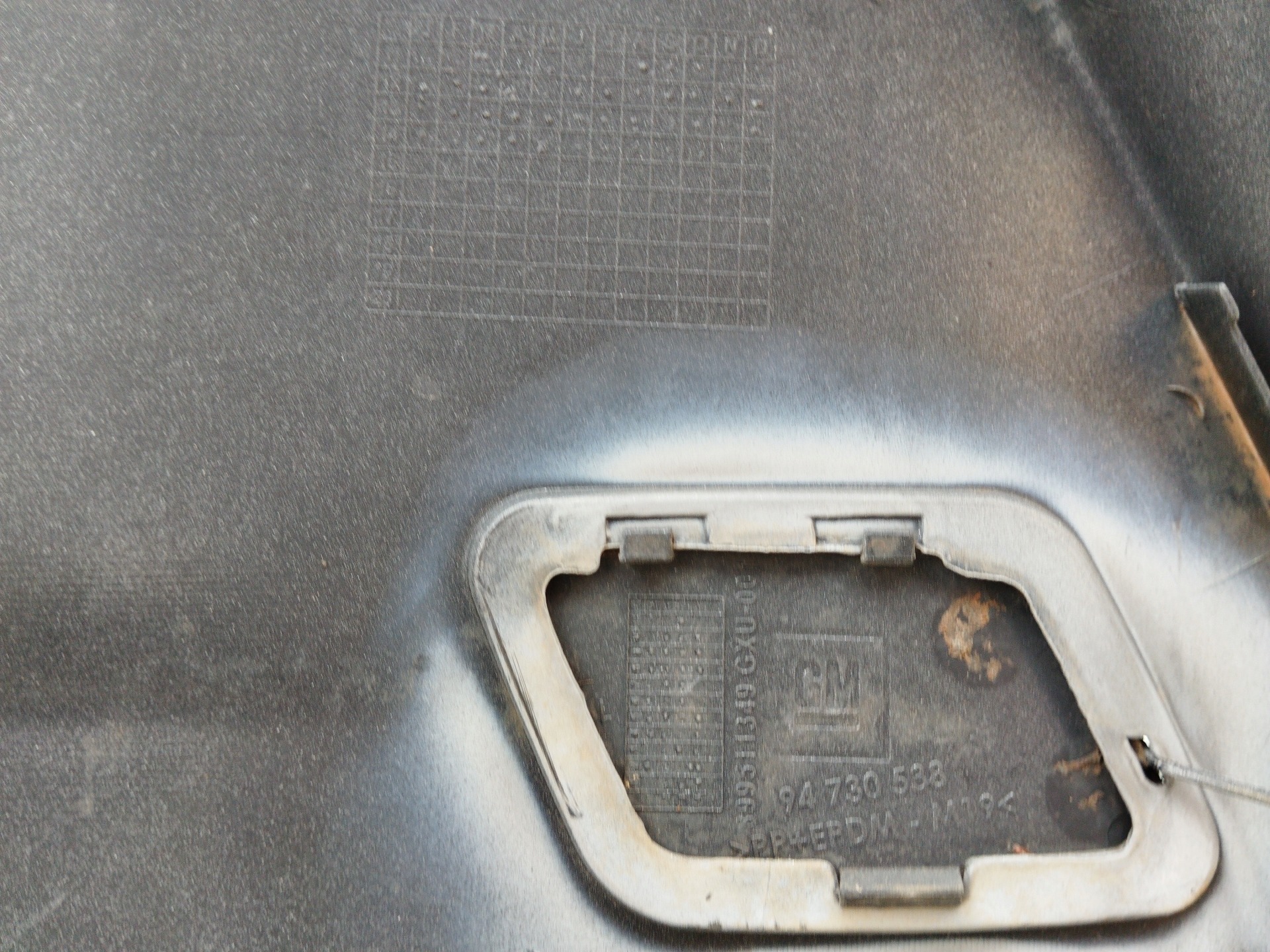 PARACHOQUE TRASEIRO GM COBALT 2012/16 ORIGINAL C/DETALHE 7