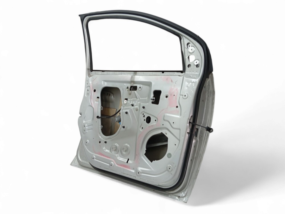 Porta Dianteira L/e Chevrolet Spin 2012 A 2022 C/detalhes Dianteira Esquerdo Prata 5