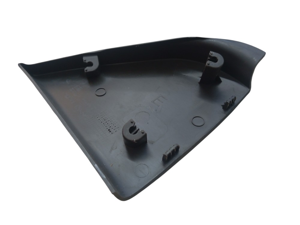 MOLDURA ACABAMENTO PORTA TRASEIRA ESQUERDA GM COBALT 4