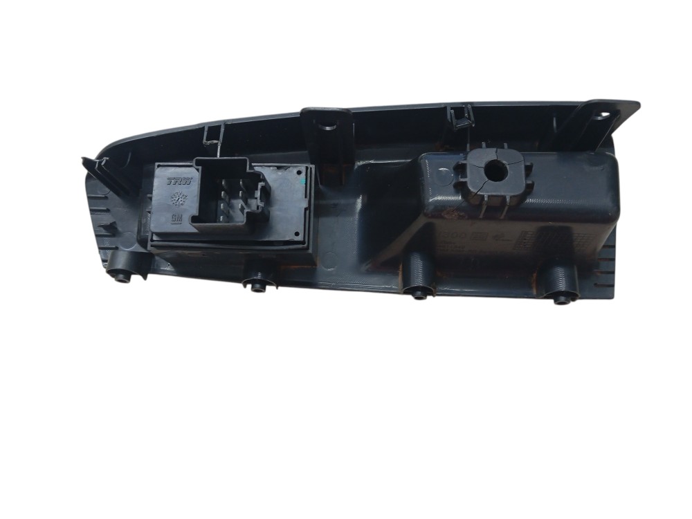 MOLDURA BOTÃO VIDRO ELÉTRICO CHEVROLET CRUZE 12/14 L/D 5