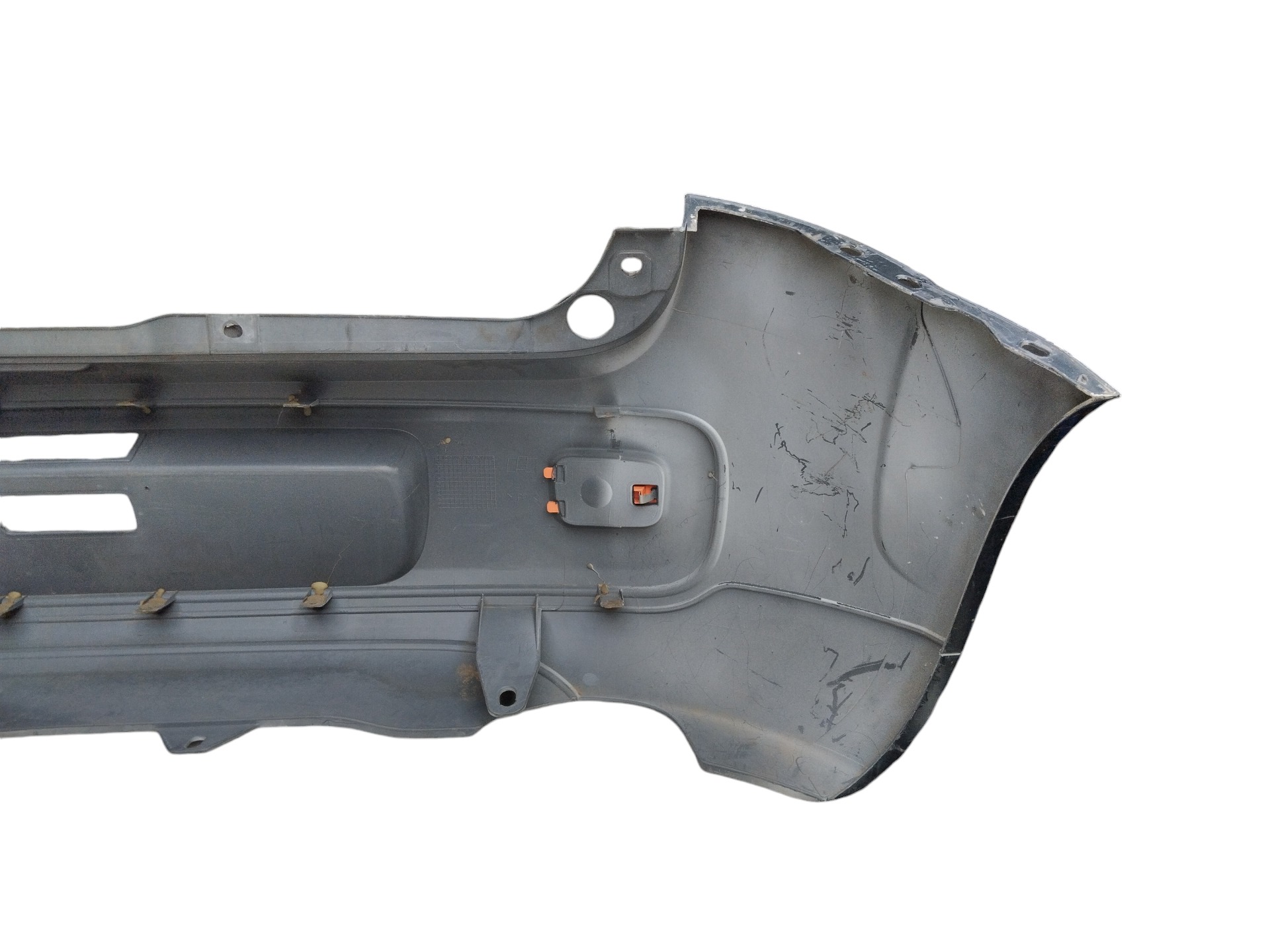 PARACHOQUE TRASEIRO FIAT UNO 2011/14 ORIGINAL 6