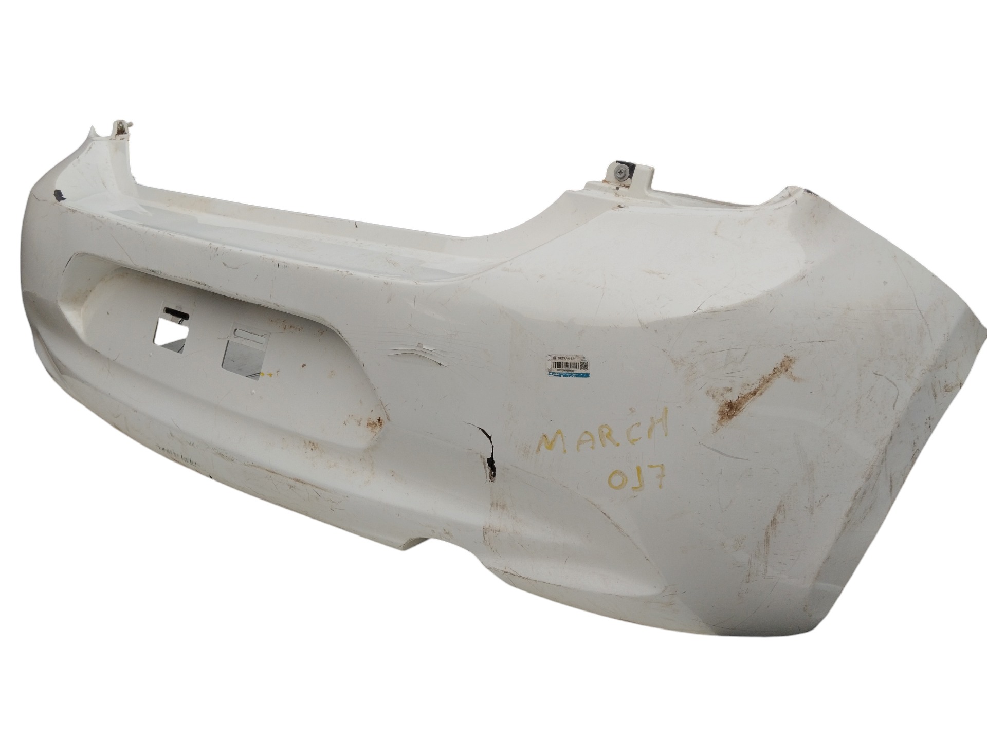 PARACHOQUE TRASEIRO NISSAN MARCH 2017/19 ORIGINAL C/DETALHE 2