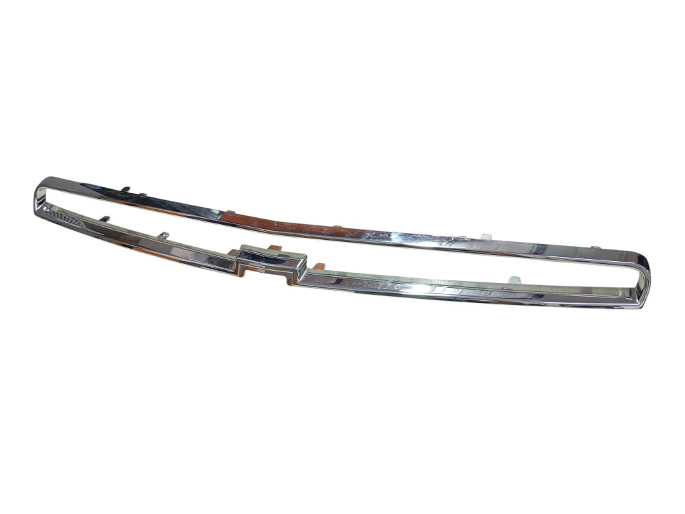 Moldura Do Para-choque Cromado Gm Cruze 2014 4