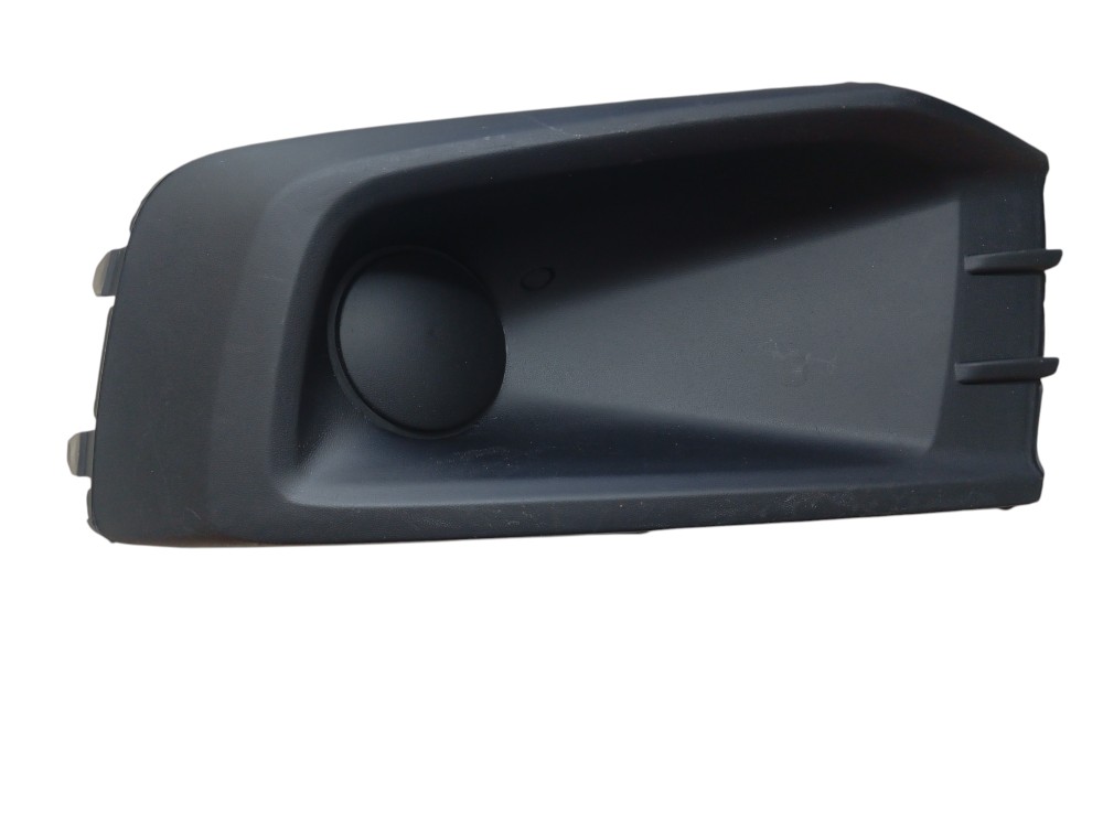 Moldura Grade Milha Parachoque Vw Saveiro Gol G6 2014 L/e 1