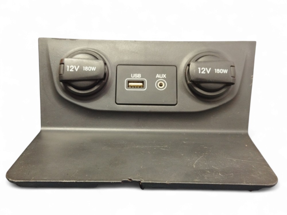 Acabamento Central Usb Hyundai Creta 2019 Original 2