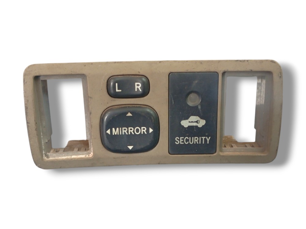 Moldura Porta Botão Retrovisor Elétrico Alarme Corolla 1