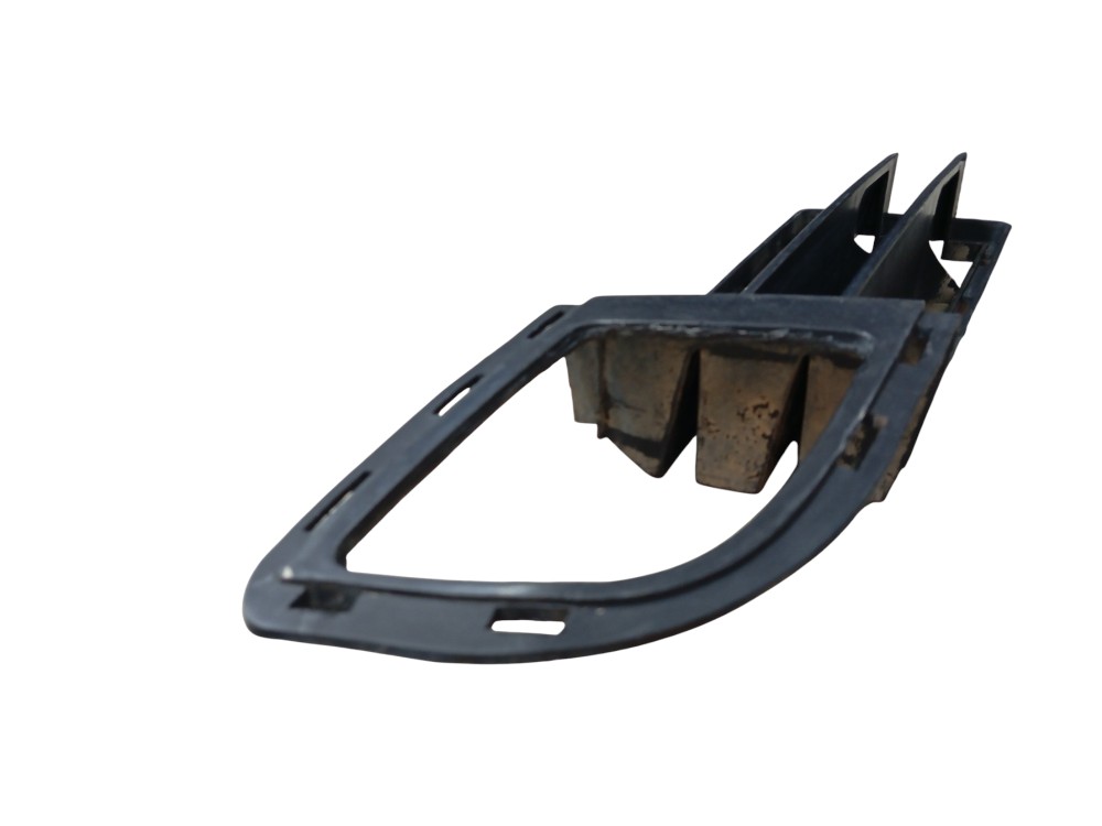 Grade Moldura Do Farol De Milha Direito Chevrolet Astra 3