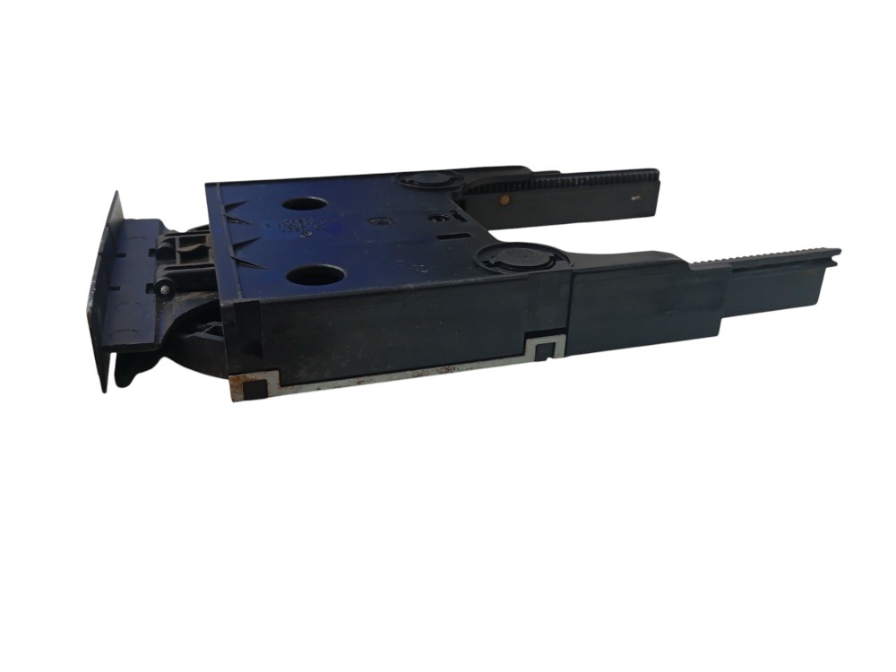 Porta Copos Painel Volkswagen Golf Sapao 2006 4