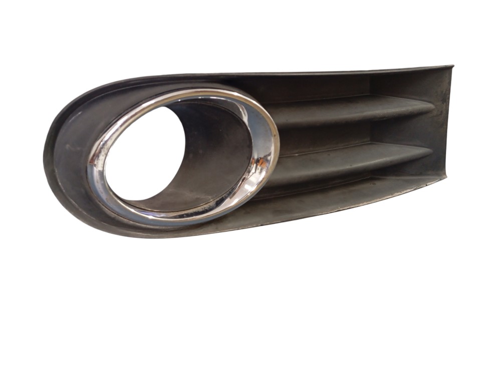 Moldura Farol De Milha Vw Gol Voyage G5 09/13 3
