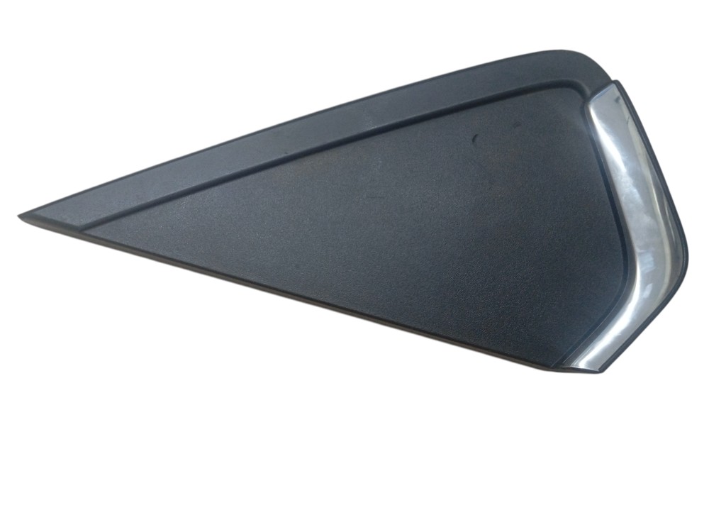 Moldura Cromado Vidro Traseiro Esquerdo Hyundai Hb20 2015/19 4