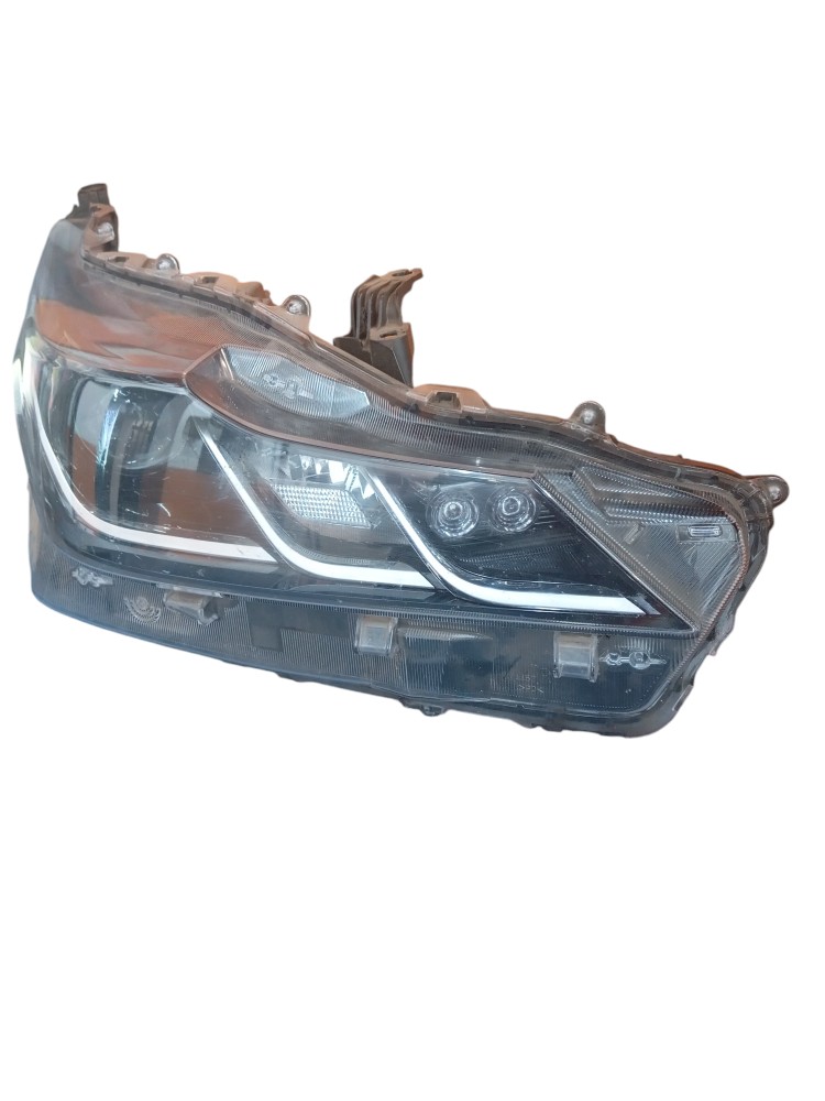 Farol L/d Toyota Corolla 2021 A 2024 Original Led C/detalhe  Esquerdo/motorista 2