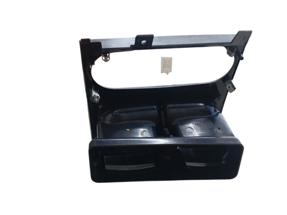 MOLDURA DO PAINEL CENTRAL DIFUSOR DE AR FIAT STRADA 2013/18 6