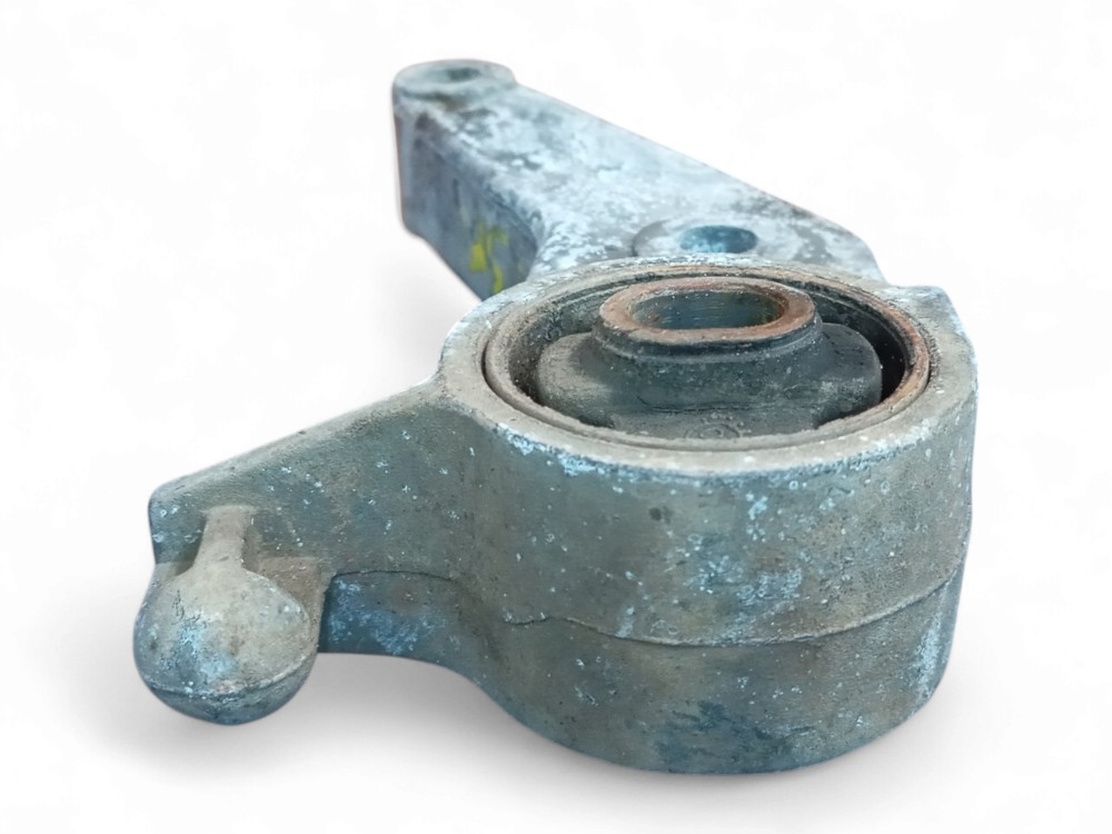Coxim Traseiro Motor Chevrolet Corsa / Montana Original 6