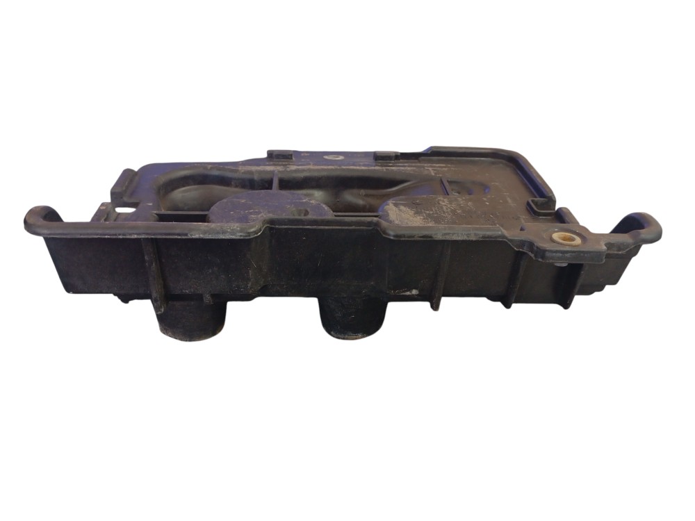 Suporte De Bateria Vw Golf Bora Jetta 4