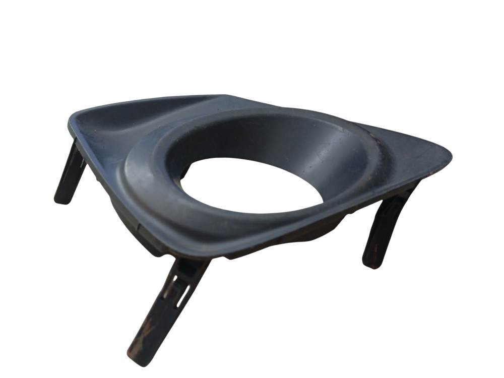 Moldura Do Farol De Milha Lado Direito Toyota Corolla 2012 2