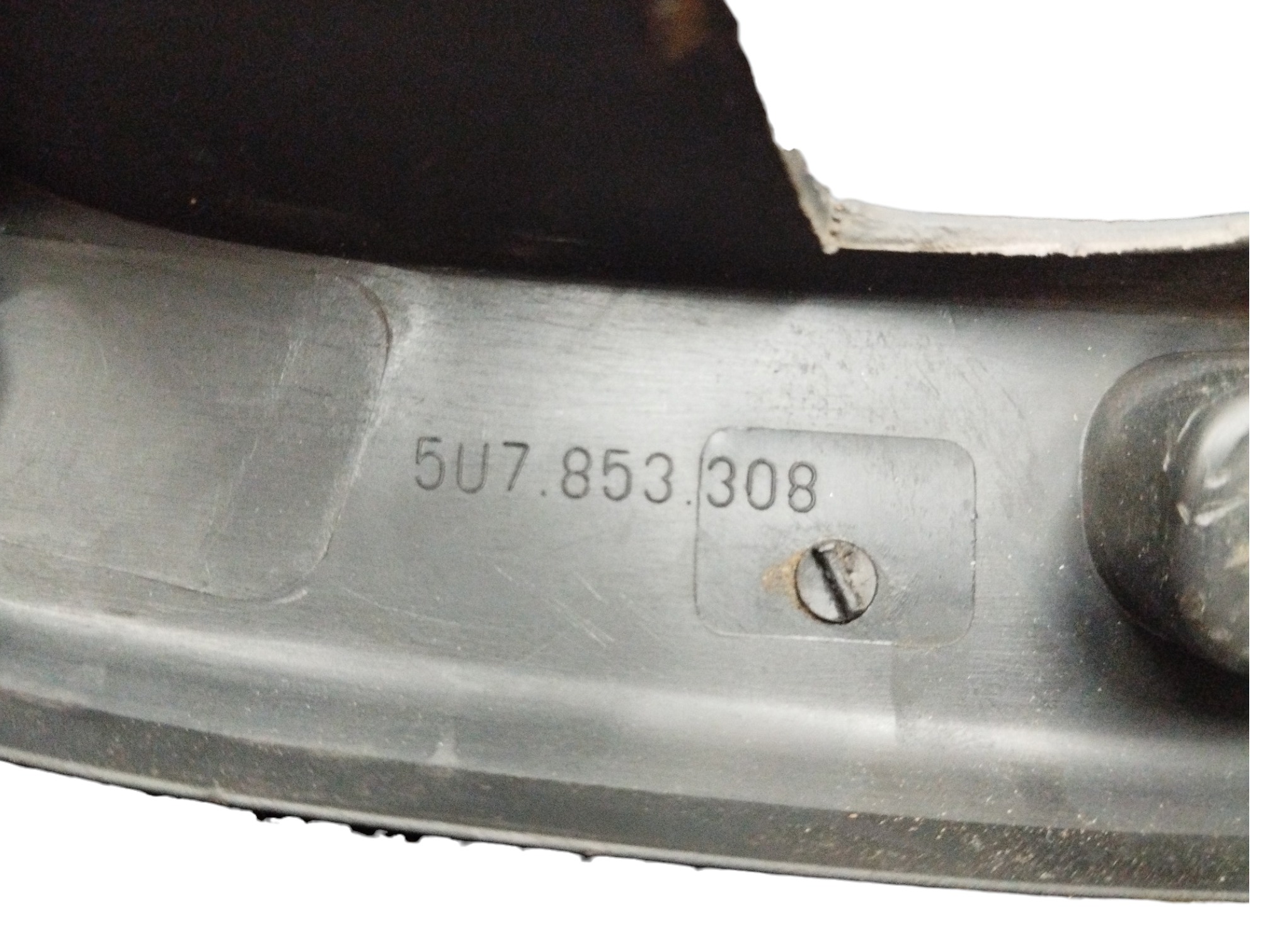 Moldura Caçamba L/d Vw Saveiro G5/g6 Original 3