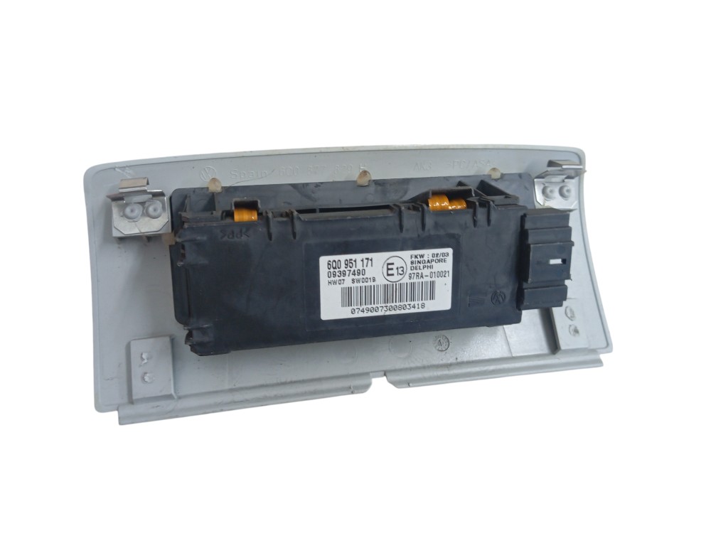 CAPA MOLDURA SESOR ALARME VOLKSWAGEN FOX 15/18 4