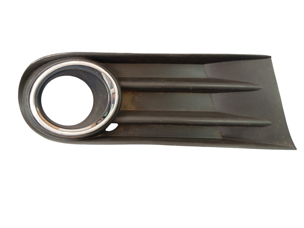 Moldura Do Parachoque De Milha Aro Cromado Vw Gol L/e 1