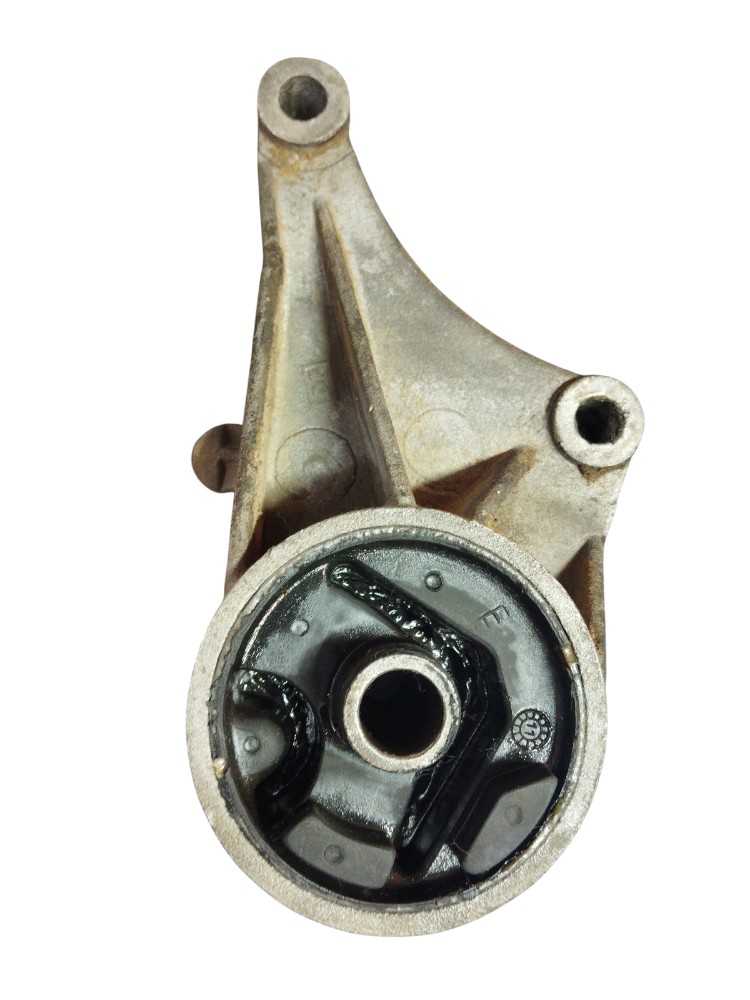 Coxim  Calço Motor Central Dianteiro Vectra E Astra Usado 1