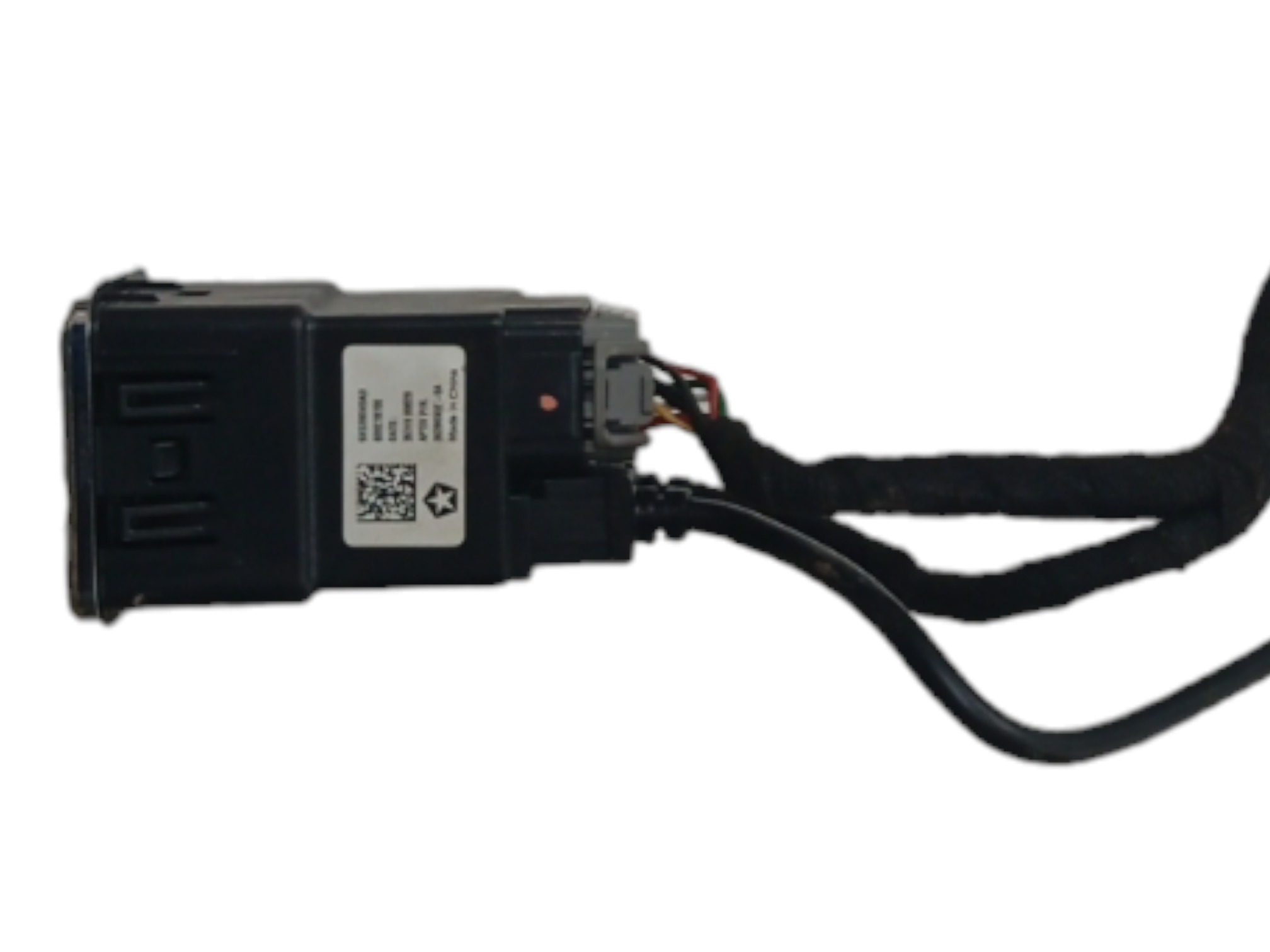 ENTRADA USB AUXILIAR FIAT TORO/ JEEP COMPASS/ RENEGADE 5
