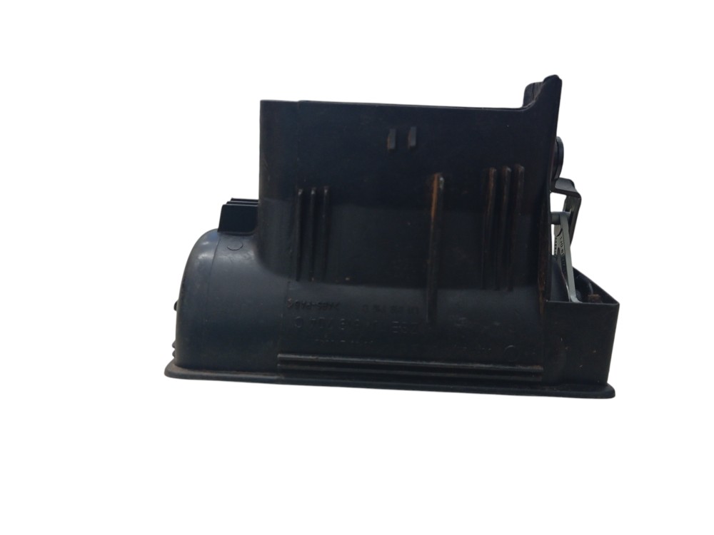 DIFUSOR DE AR DIREITO VOLKSWAGEN GOLF 1999/06 3
