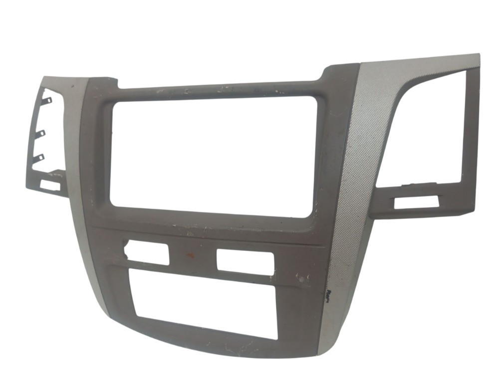 Moldura Central do Painel Hilux 2005/2011 554200k160 5