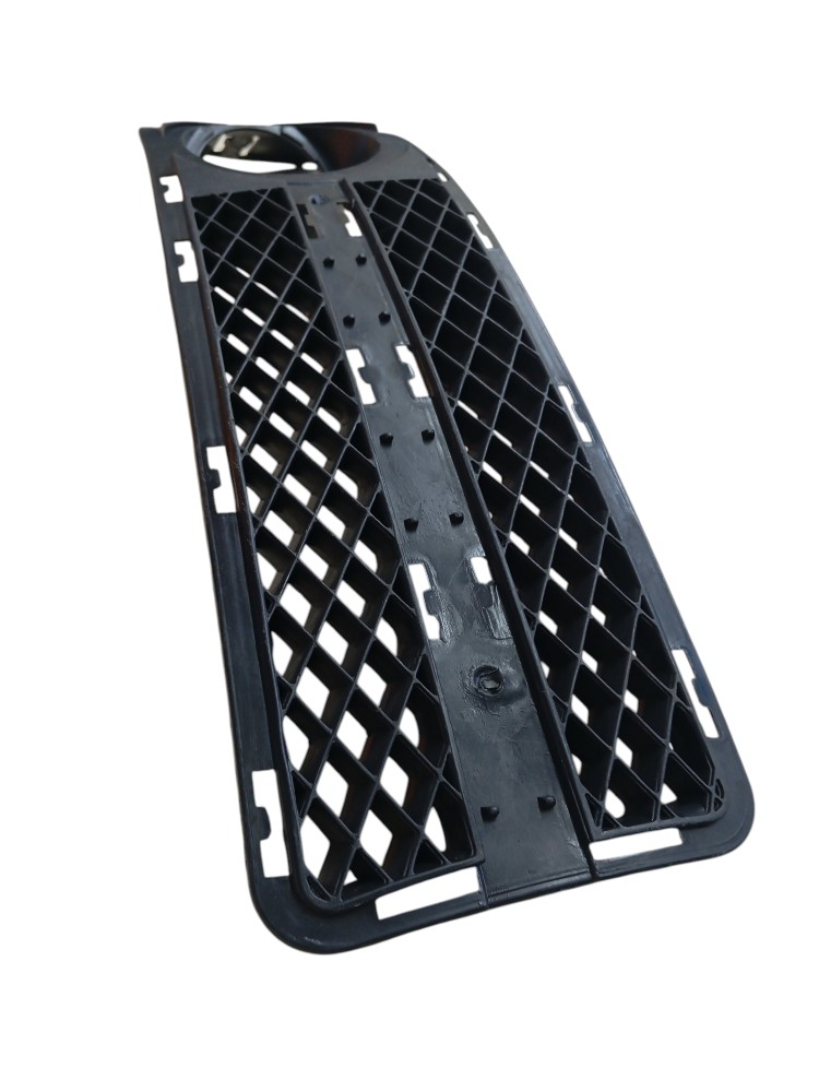 Moldura Grade Farol De Milha L/e Volkswagen Gol G3 Parati 4