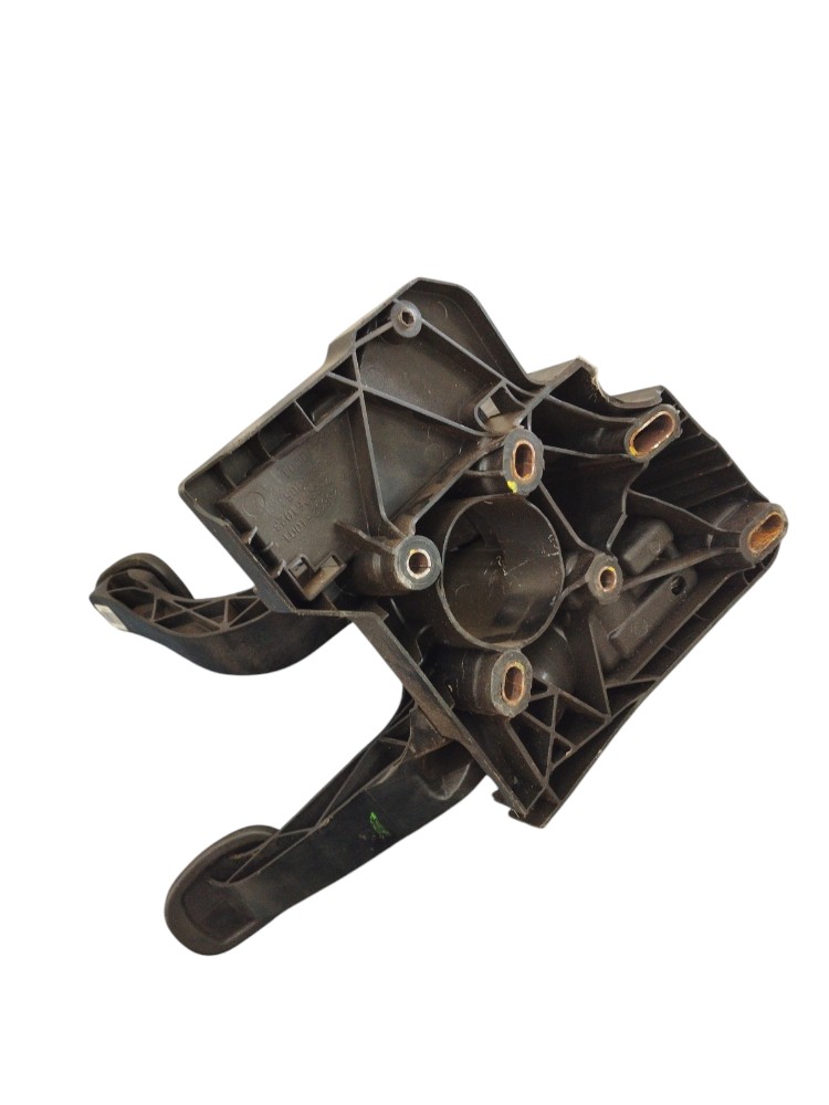 Pedaleira Pedal Freio Embreagem Fiat Mobi Strada 2020 A 2022 7