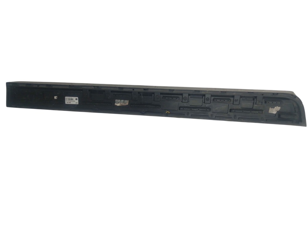 Moldura Friso porta Direita Vw Saveiro Cross 2020 6