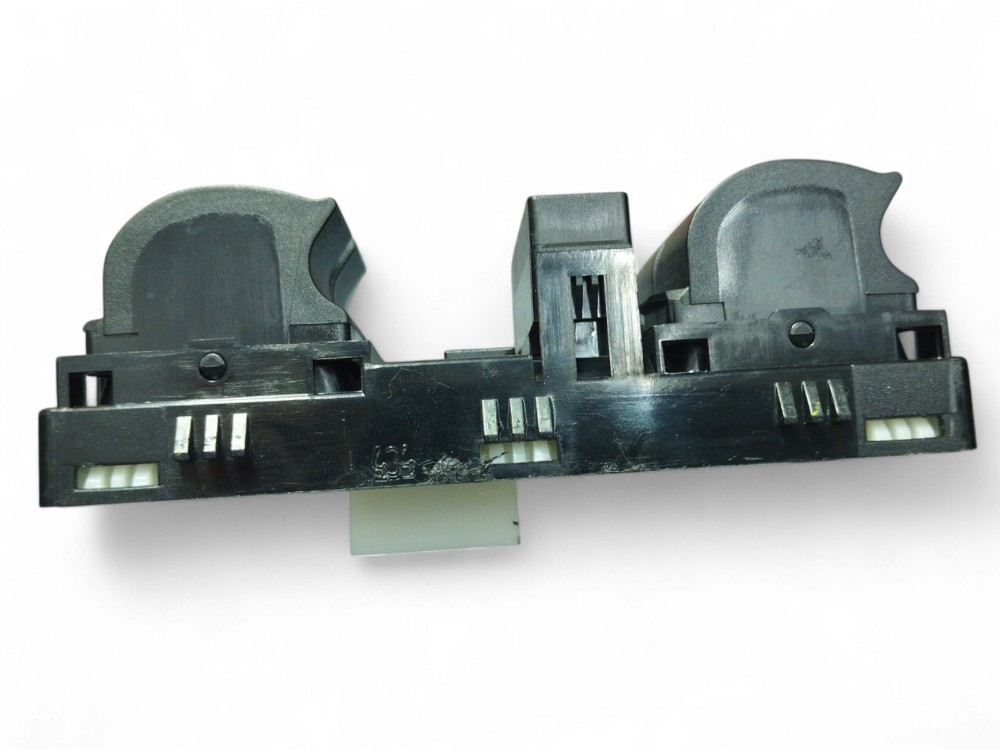 COMANDO BOTÃO ELÉTRICO DIANTEIRO L/E FIAT PALIO/STRADA 4