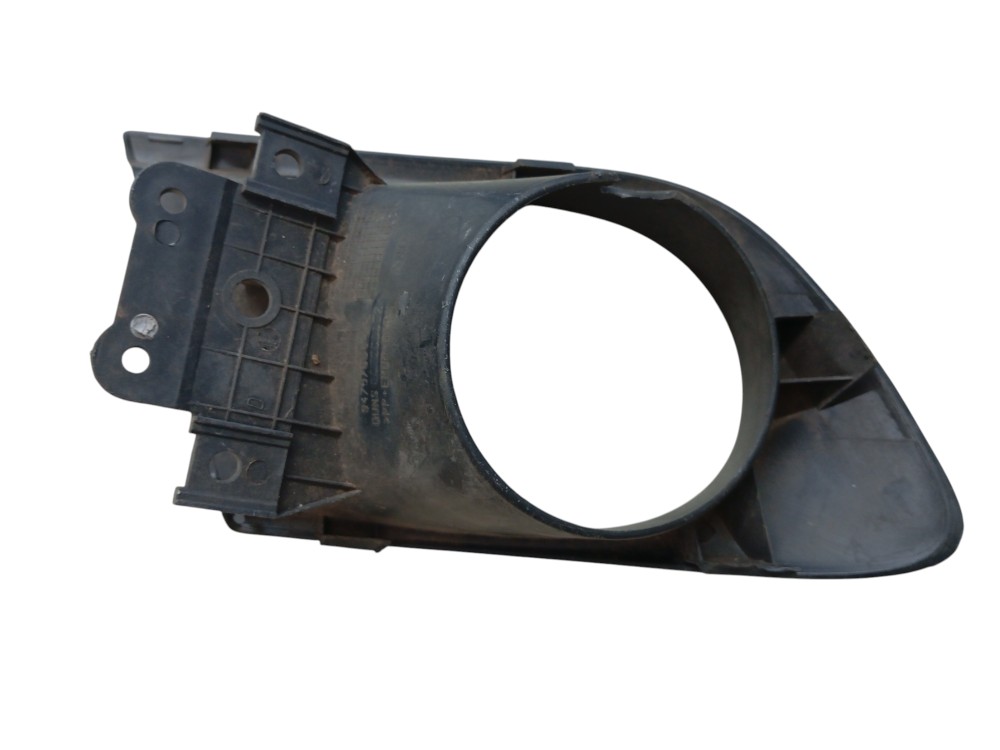 Moldura Do Farol De Milha Direito Chevrolet Onix Joy 2015/19 5
