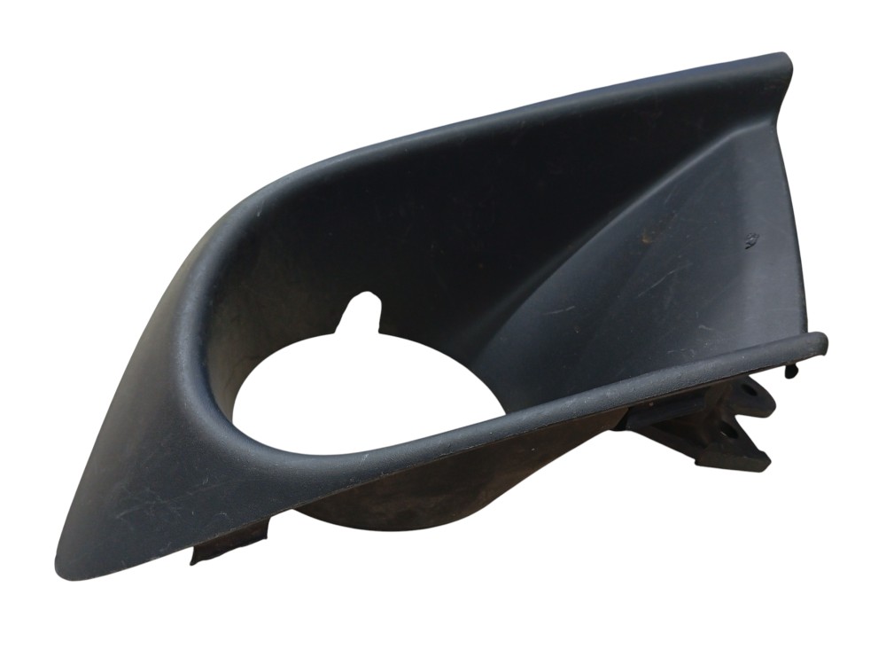 Moldura Do Farol De Milha Direito Chevrolet Onix Joy 2015/19 2