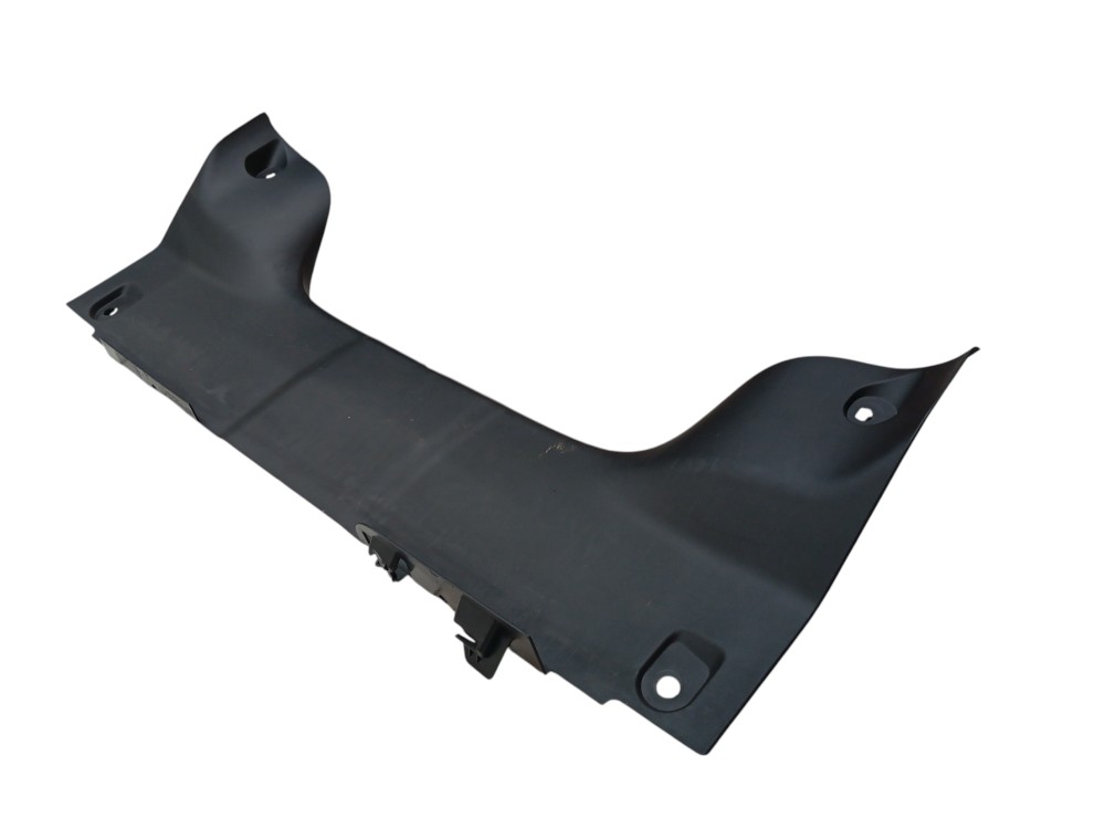 Moldura Painel Traseiro Inferior Porta Mala Ford Mustang 3