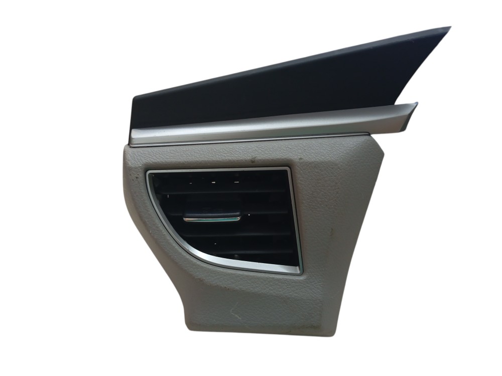 Moldura Do Difusor De Ar L/e Toyota Corolla 2016/18