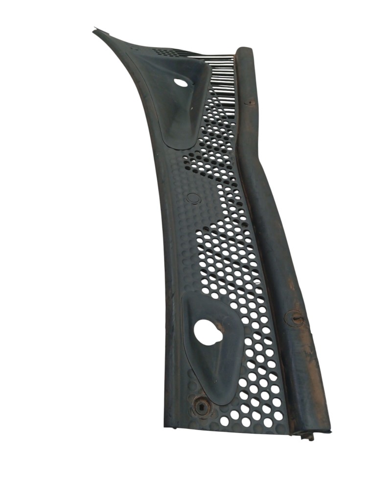 GRADE CHURRASQUEIRA FORD FOCUS 00/09 L/E