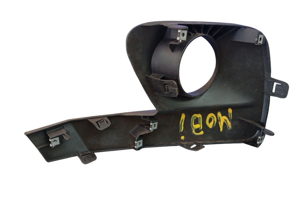 Moldura Farol De Milha L/e Fiat Mobi 16/20 3