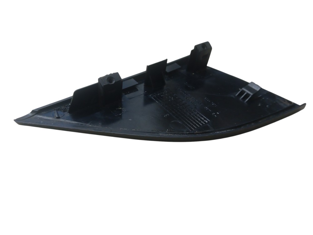 Moldura Retrovisor Porta Dianteira Direita Gm Captiva 08/11 2