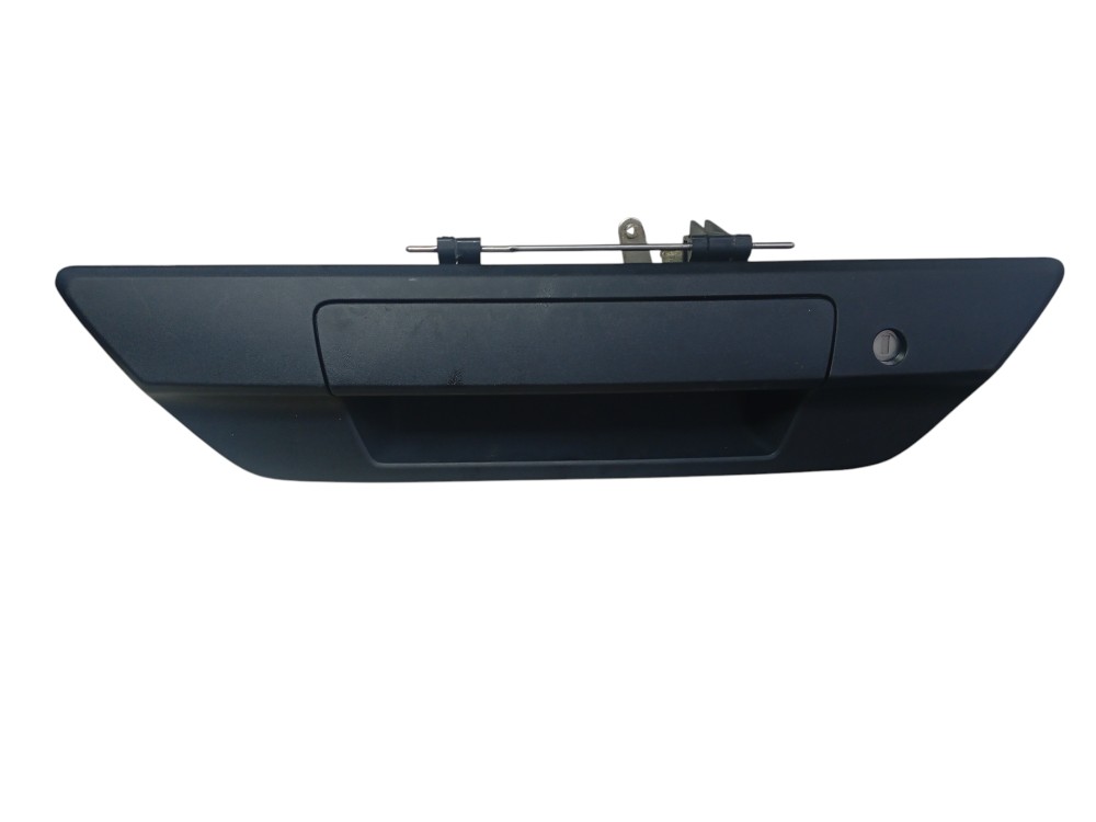 MAÇANETA TAMPA TRASEIRA TOYOTA HILUX 2016/2025 4