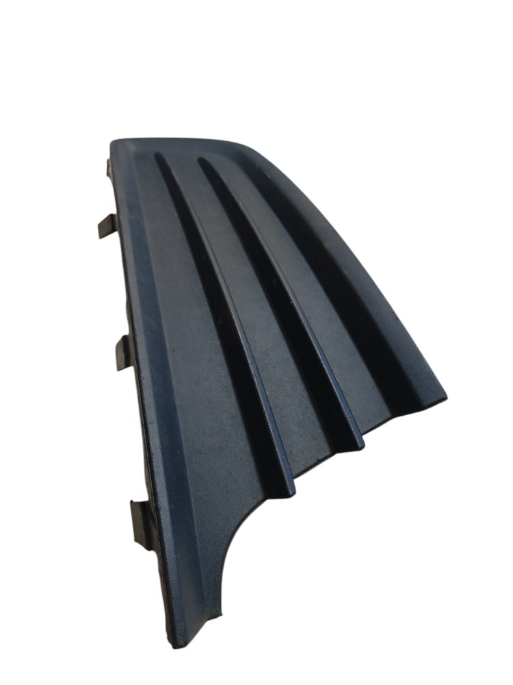 Moldura Grade Do Farol De Milha Direito Volkswagen Gol G6 16 3