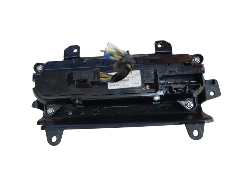 Moldura Comando De Ar Condicionado Ford Ka 2015/2018 4