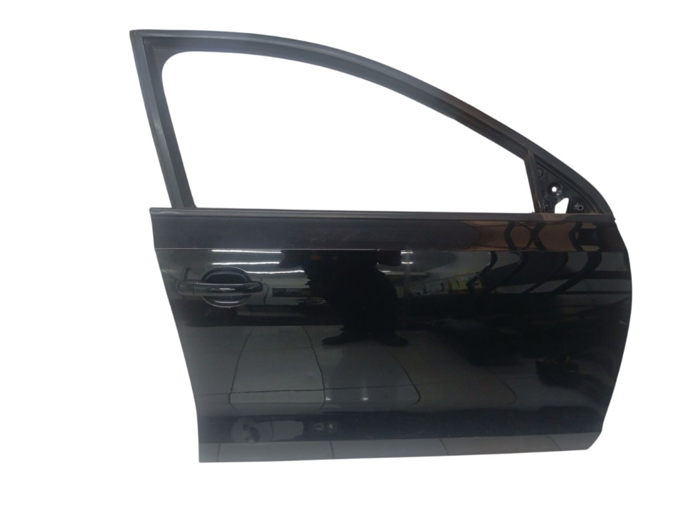 Porta Dianteira Direita Volkswagen Jetta 2011 a 14 Detalhe