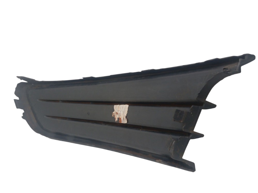 Grade lateral esquerdo para-choque gol voyage G6 2012/15 4