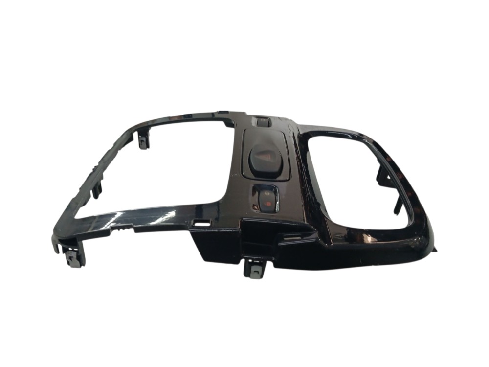 ACABAMENTO PAINEL CENTRAL RENAULT DUSTER 2011 A 2015 USADO 8