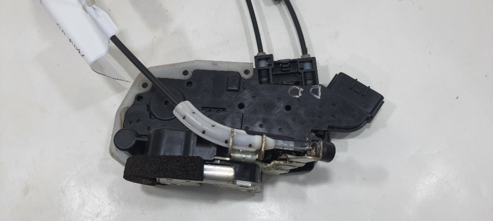 Fechadura Dianteira Direita Nissan March 2019 T2711530 4